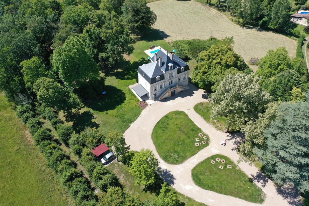 Manoir Le Coutureau Maisons D'Hotes Rouffignac-de-Sigoules Exterior foto